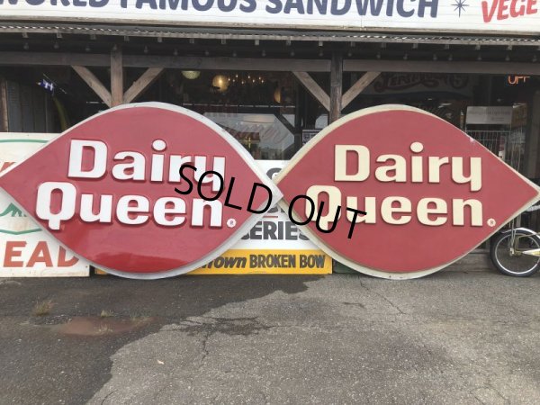 画像1: Vintage DAIRY QUEEN Huge Sign (T217)