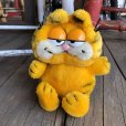 画像1: Vintage Dakin Garfield Plush Doll (T893) (1)