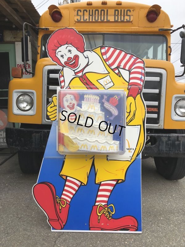 画像2: Vintage McDonalds Store Display Case for Happy Meal toys (T985)