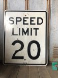 画像1: Vintage Road Sign SPEED LIMIT 20 (B289)  (1)