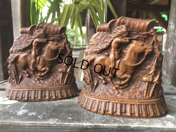 画像1: Vintage Western Indian Bookends (B547)