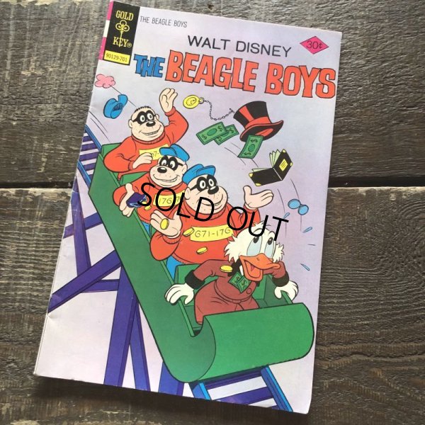 画像1: Vintage Comic Disney The Beagle Boys (B667)