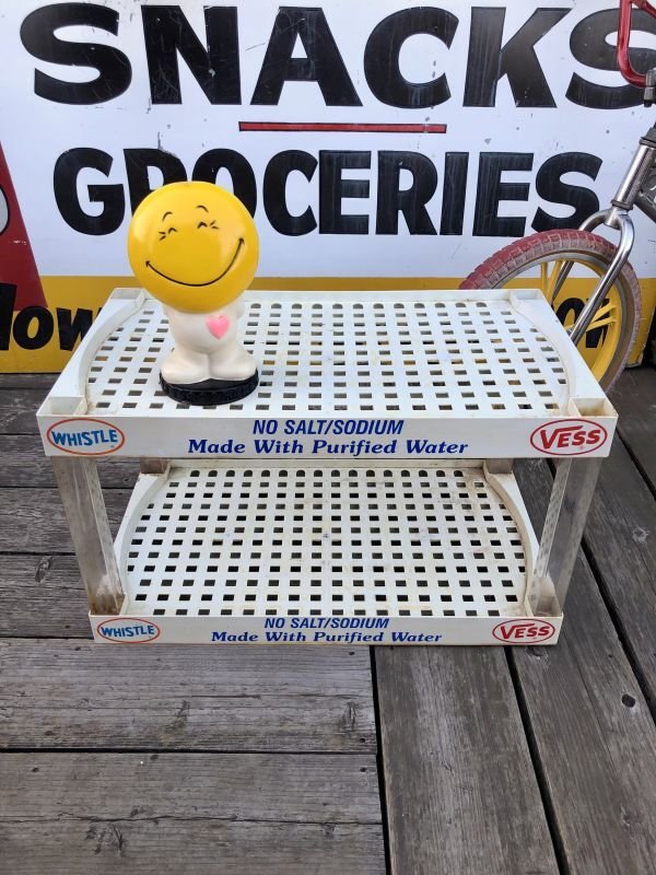 画像1: Vintage Advertising VESS WHISTLE Soda Hard Plastic Store Display Shelf Rack (M640)