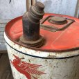 画像6: Vintage Mobil 5GL Motor Gas/Oil Can (M684) 