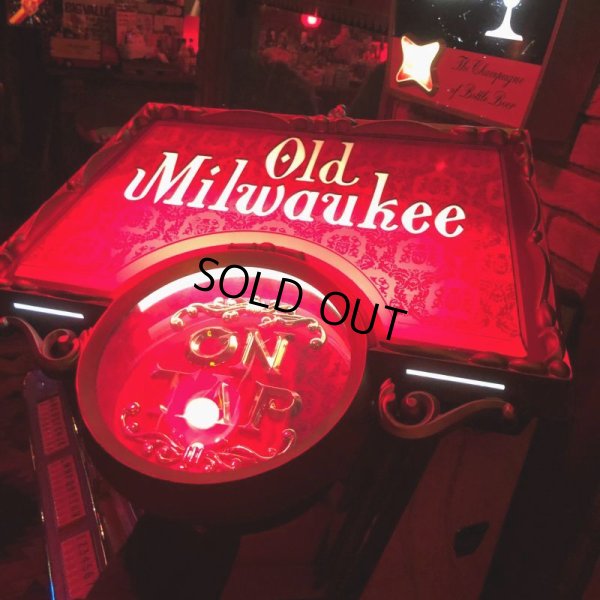 画像2: Vintage Old Milwaukee Beer BAR Lighted Display Sign (M692)