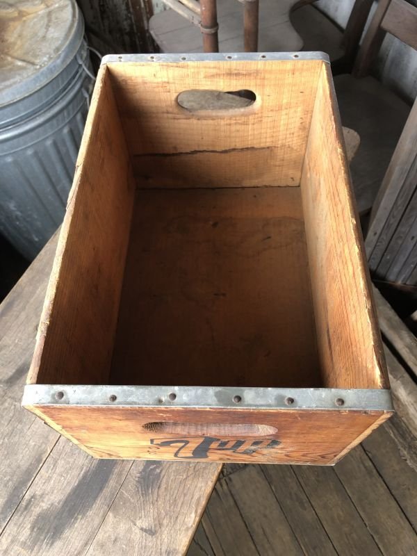 画像2: 70s Vintage Advertising 7up Wooden Crate Wood Box (M810)