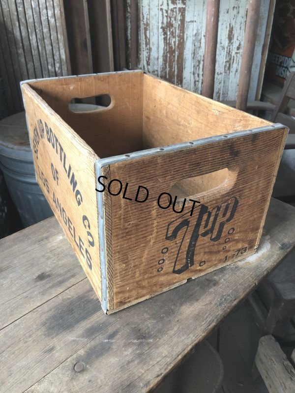 画像1: 70s Vintage Advertising 7up Wooden Crate Wood Box (M811)