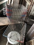 画像1: Vintage Large Wire Metal Rustic Farm Basket Heavy (M842) (1)