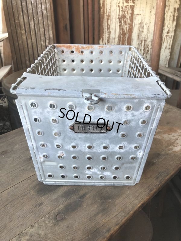 画像1: Vintage Metal Wire Locker Basket w/ Number Plate GB-109 (M856)