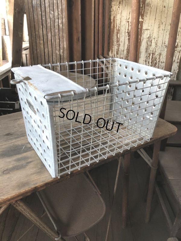 画像1: Vintage Metal Wire Locker Basket w/ Number Plate GB-51 (M855)