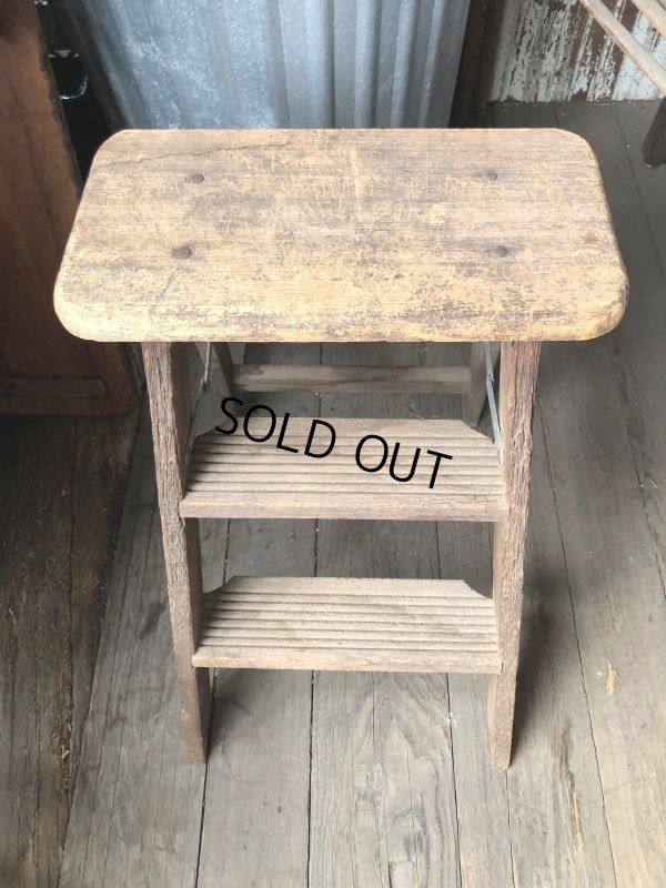 画像1: Vintage Wooden Folding Ladder Step Stool (M860)