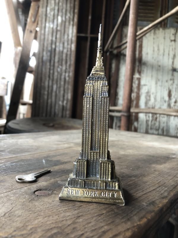 画像1: Vintage Empire State Building Souvenir Statue (B869) 