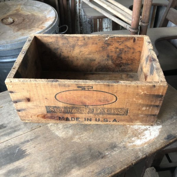 画像2: Vintage Wood Box Cross Sterilized Tack (M882)