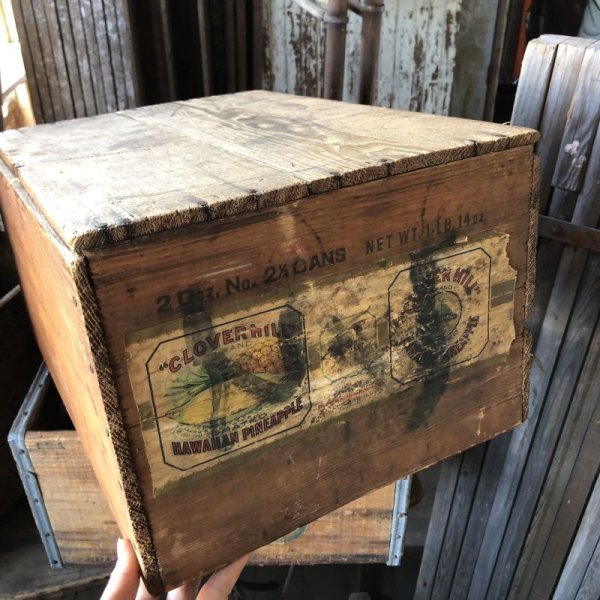 画像1: Vintage Wood Box CLOVERHILL BRAND HAWAIIAN PINEAPPLE (M892)