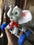 画像2: 60s Vintage LEDRA Rubber Squeaker Pull Toy Elephant on Wheels (M695) (2)