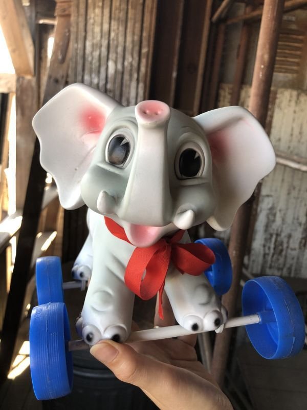 画像1: 60s Vintage LEDRA Rubber Squeaker Pull Toy Elephant on Wheels (M695)