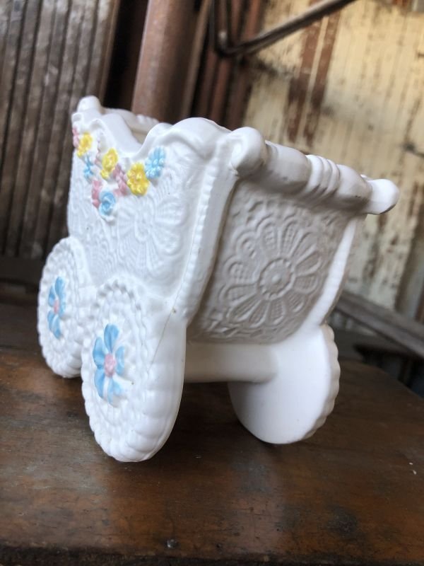 画像2: Vintage Ceramic Baby Planter Baby Buggy (M968) 