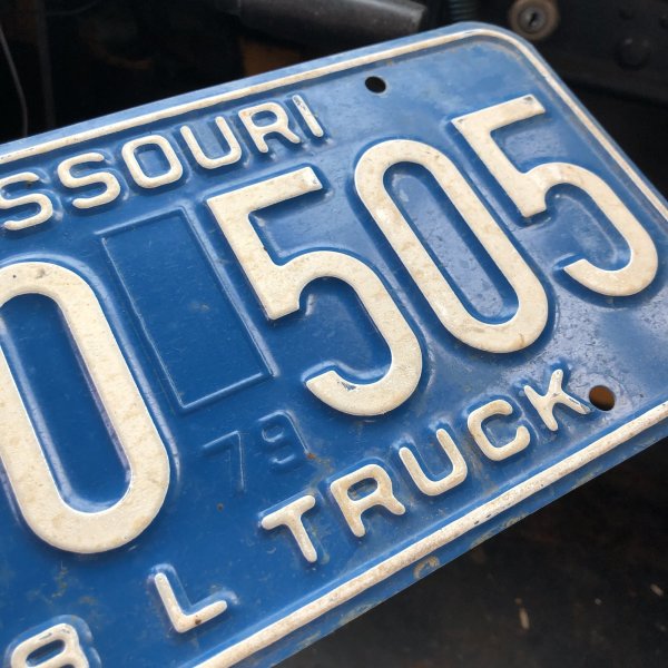 画像2: 70s Vintage American License Number Plate / MISSOURI 110 505 (M861)