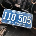 70s Vintage American License Number Plate / MISSOURI 110 505 (M861)