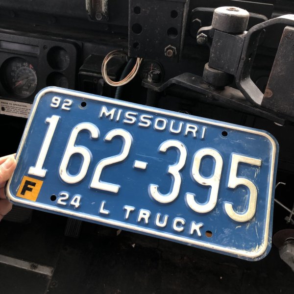 画像1: 90s Vintage American License Number Plate / MISSOURI 162-395 (M863)