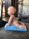 画像6: Vintage Chalkware Piano Baby Figurine (M996) 