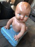 画像11: Vintage Chalkware Piano Baby Figurine (M996) 