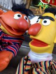 画像16: 70s Vintage Sesame Street Ernie and Bart Hand Puppet Set (R001) 