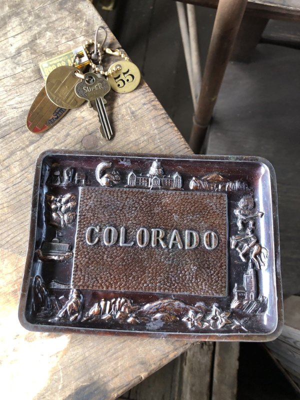 画像1: Vintage Souvenir Metal Tray Ashtray COLORADO (R027)