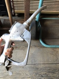 Vintage Service Station Gas Pump Handle Nozzle (R061) 