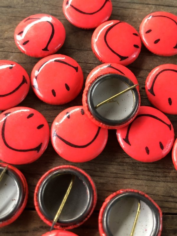 画像2: 60s Vintage Original Happy Smiley Smile Face Button Pins Pinback (R082) 