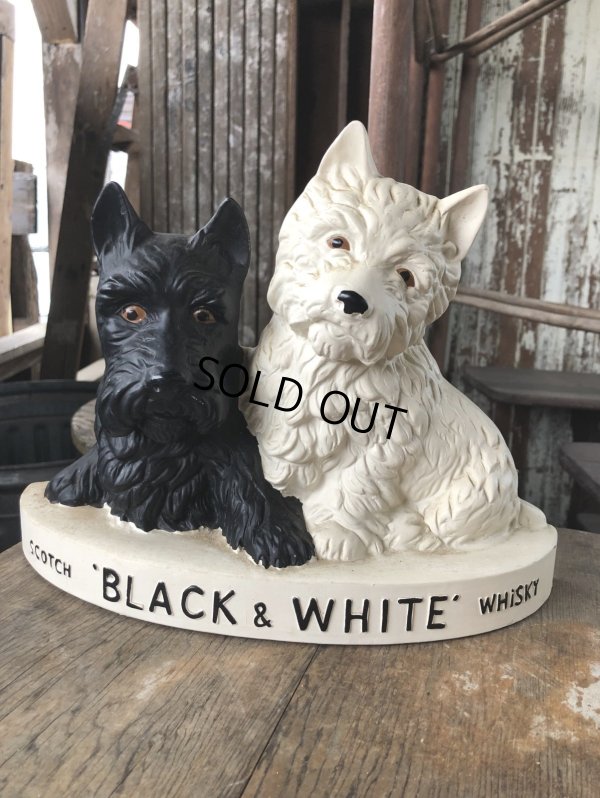 画像1: Black & White Whisky Terrier Dogs Advertising Display Figurine (R137)