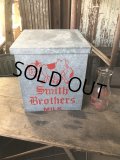 Vintage Galvanized Metal Dairy Milk Box Smith Brothers (R186) 