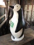 画像3: Vintage Advertising KOOL Tobacco Cigarettes Store Display Willie the Penguin Statue (R232)