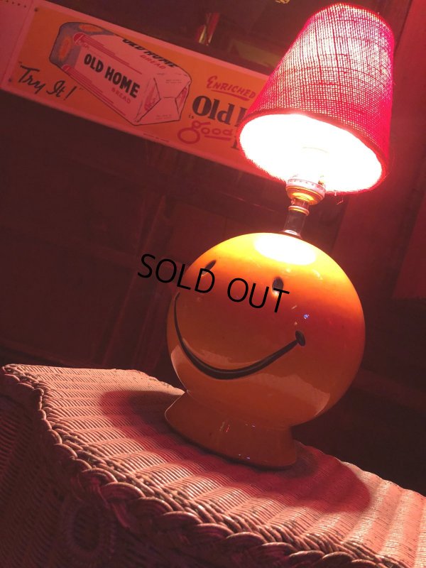 画像1: Vintage Mid-Century Hippie Smiley Happy Face Ceramic Table Lamp (R233)