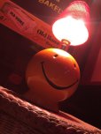 画像12: Vintage Mid-Century Hippie Smiley Happy Face Ceramic Table Lamp (R233)