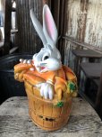 画像2: 70s Vintage Looney Tunes Bugs Bunny Coin Bank (R279) (2)