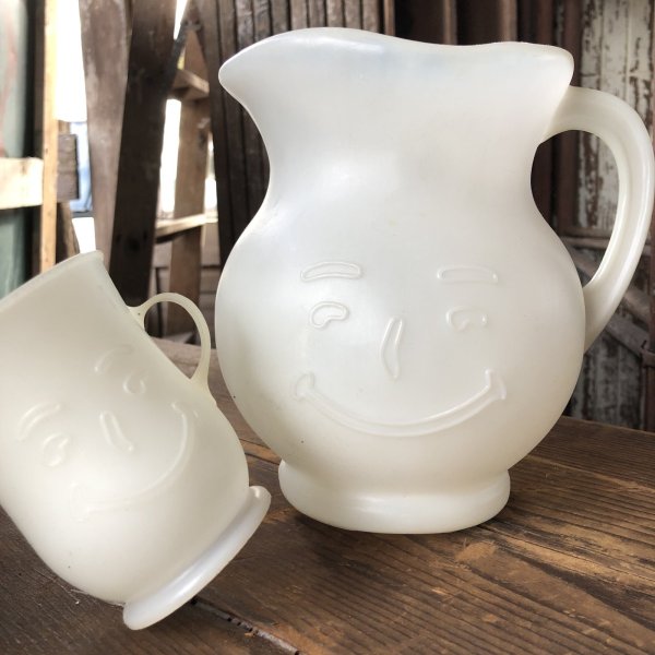 画像1: 90s Vintage Kool Aid Smiling Pitcher & Mug SET (R301)