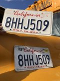 Original USA California License Plate 8HHJ509 SET (R306)