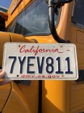 Original USA California License Plate 7YEV811 (R325)