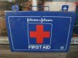 画像1: 70s Vintage Johnson&Johnson First AID Cabinet Box (NK-249) (1)