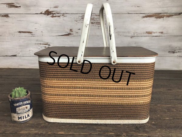 画像1: Vintage Wicker Picnic Basket Brown (J440) (1)