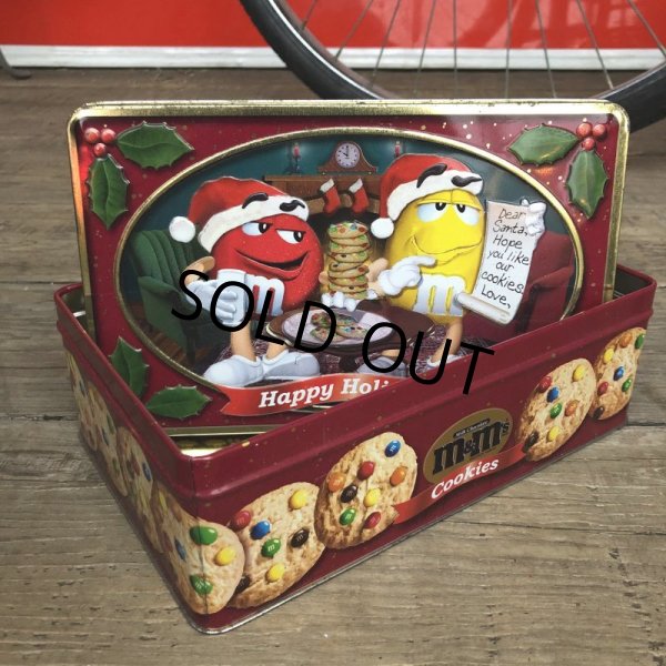 画像1: Vintage M&M's Tin Can Happy Holidays Cookies (T563) (1)