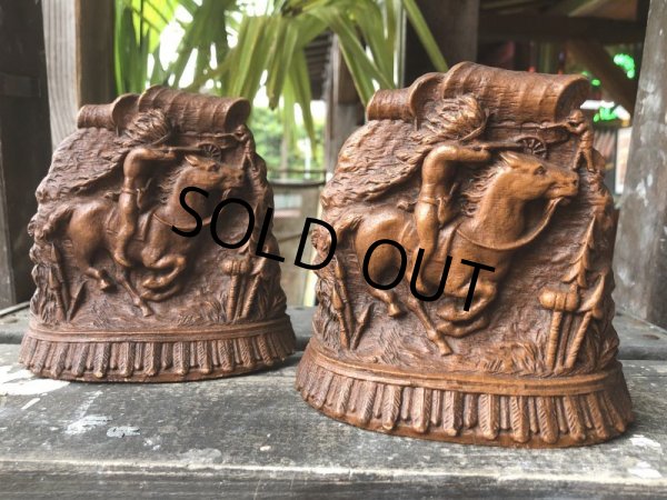 画像1: Vintage Western Indian Bookends (B547) (1)