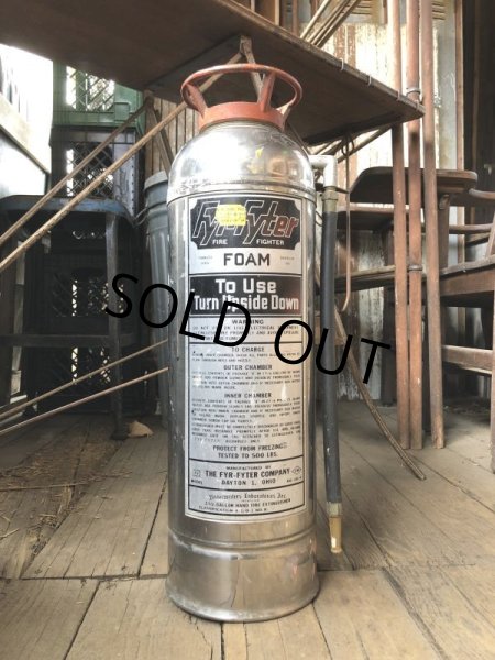 画像1: Vintage Fyr Fyter Fire Extinguisher (B967) (1)