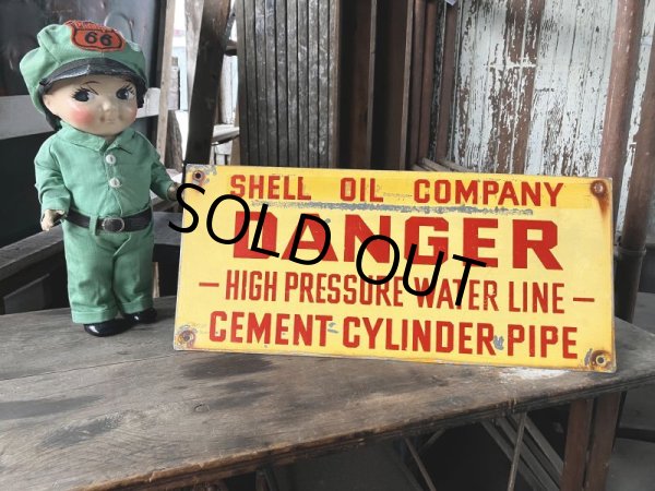 画像1: RARE!! Vintage ORIGINAL Shell Oil Company DANGER Sign (M306)  (1)