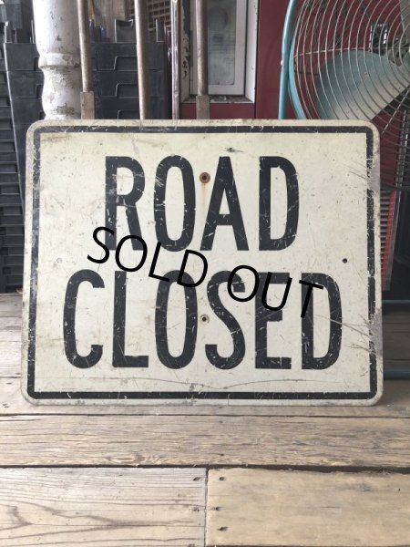 画像1: Vintage Road Sign ROAD CLOSED (M527) (1)