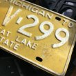 画像2: 70s Vintage American License Number Plate / MICHIGAN 299 (M732) (2)