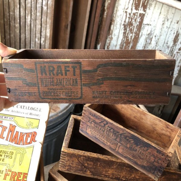 画像1: Vintage Wood Box KRAFT Cheese (M880) (1)