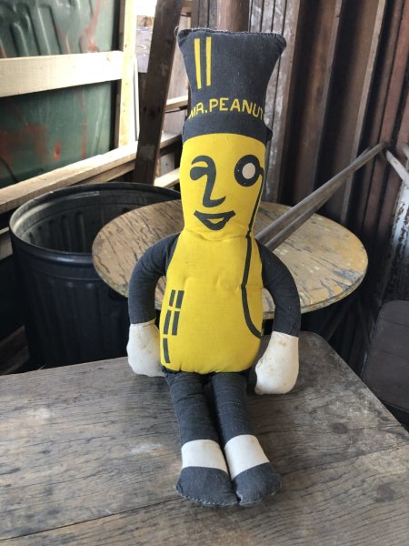 画像1: Vintage Mr Peanut Cloth Pillow Doll (M998)  (1)