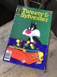 画像1: 70s Vintage GOLD KEY Comic Tweety and Sylvester (R120)  (1)